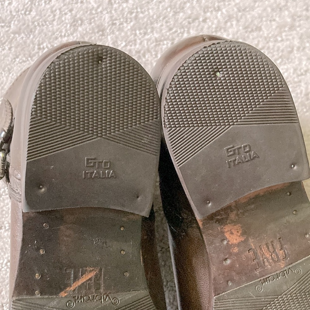 FRYE Melissa Seam Short Boots, Sz 6.5 (Vibram re-soled.) - Picture 9 of 12